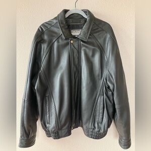 Wilsons Leather Black Zip Bomber Jacket XL Genuine Leather